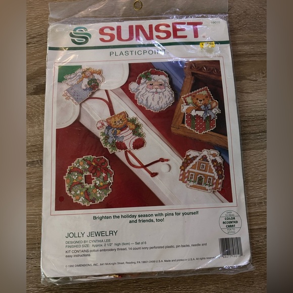 sunset Other - Sunset Jolly Jewelry Plasticpoint Kit #19010 Christmas 1992 Dimensions Sealed